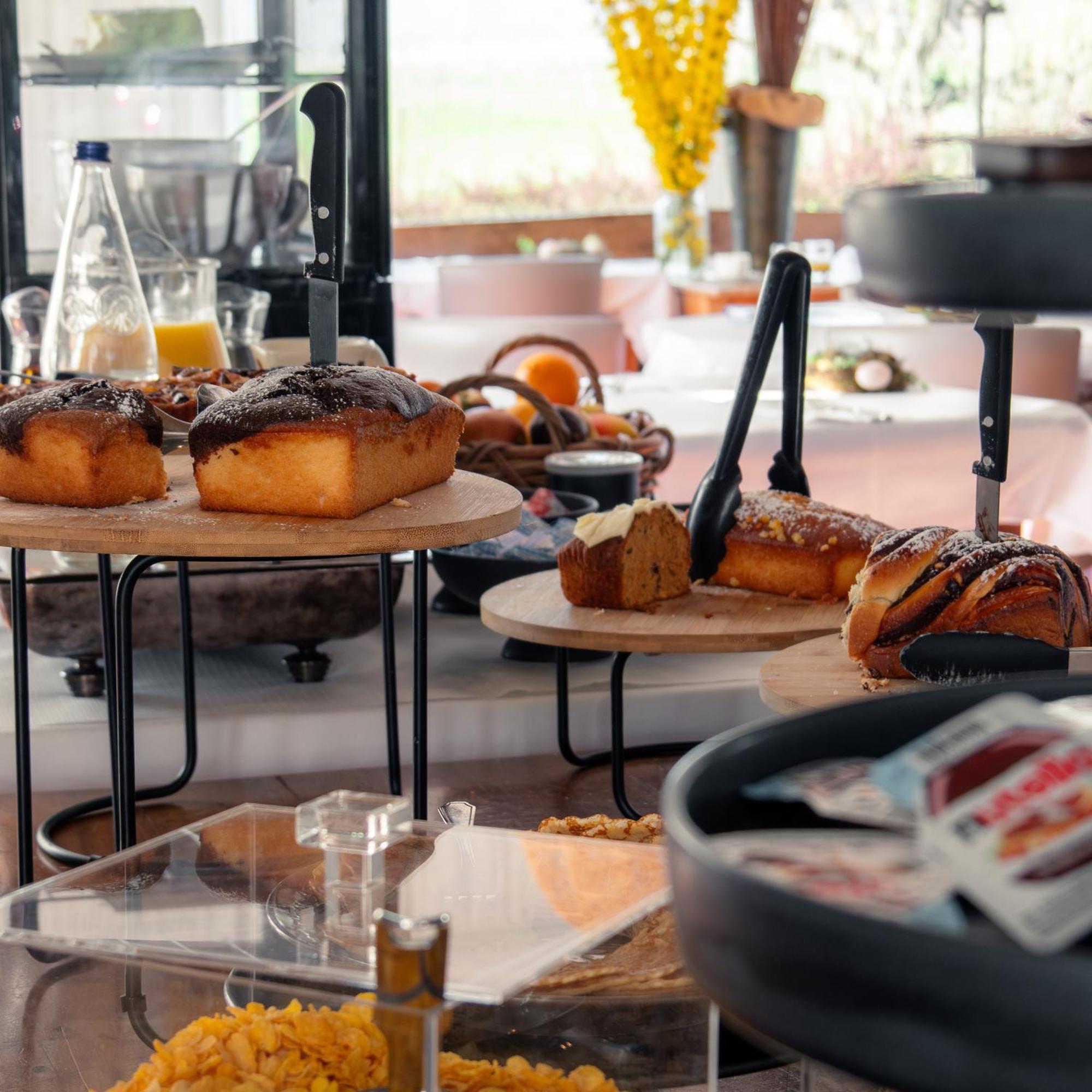 Hotel Restaurant Verger Des Chateaux, Route Des Vins Haut-Koenigsbourg 迪耶方塔勒 外观 照片